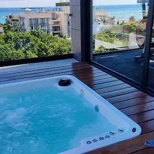 Luxury Suites , Calle 14th Apartamento